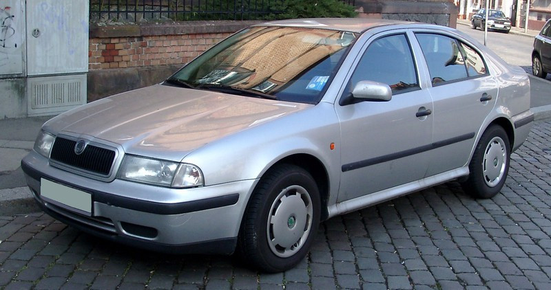 Скло лобове Skoda Oktavia з 1997_2004 ПШТ