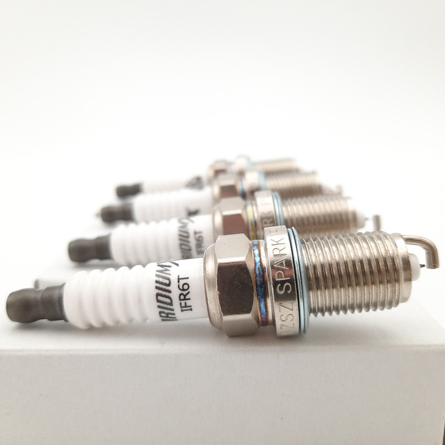 ИРИДИЕВЫЕ свечи зажигания PLAZMOFOR Iridium (IFR6T IRIDIUM ключ 16мм ...