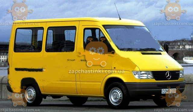 Мухобійка MB Sprinter I фургон 1995-2002 прямокутні фари VIP