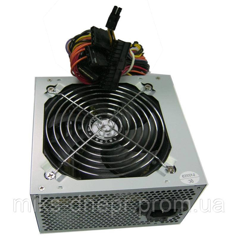 Блок живлення DELUX 450W ATX-450W P4 (DLP-30D)20+4 pin 12cм fan