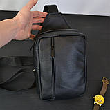 Сумка чоловіча - шкіряна, нагрудна сумка слінг шкіряна чорна на VW-905 3 кишені, фото 5