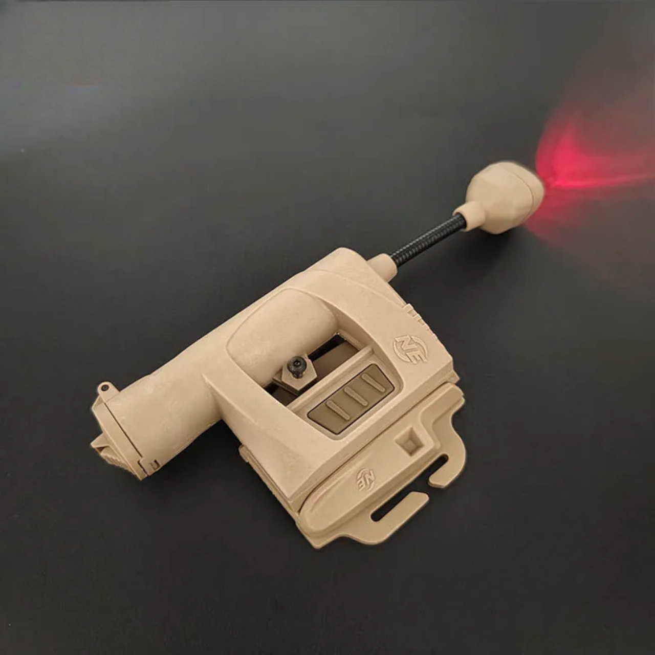Ліхтар для шолома тактичний MPLS Charge, ліхтарик на каску з кріпленням 4 режими освітлення Coyot