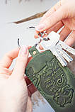 Чохол для ключів шкіряний зелений з орнаментом Сова | Ключниця шкіряна, фото 3