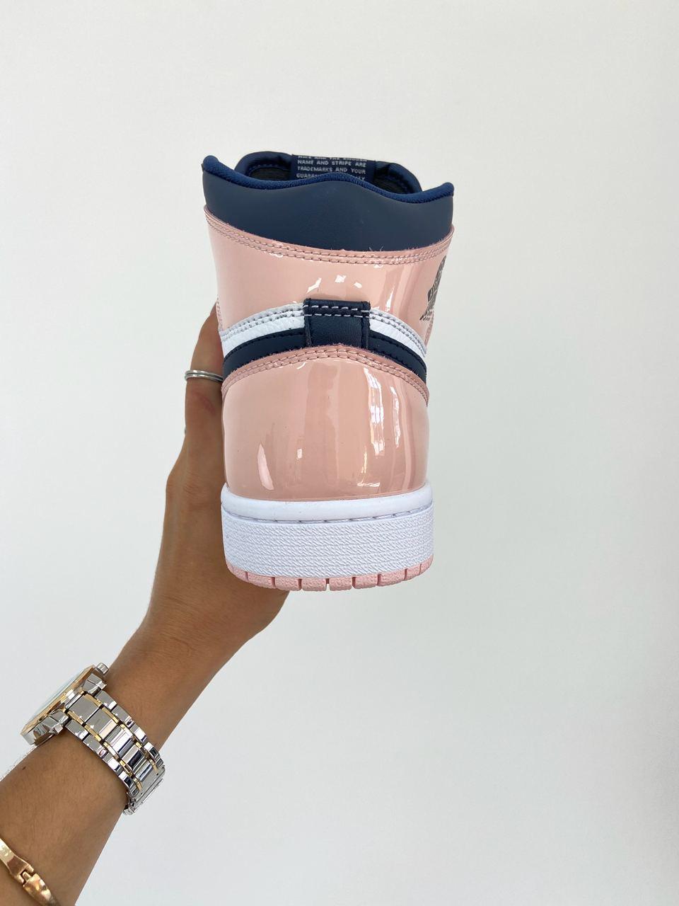 Женские кроссовки Air Jordan 1 Retro High Atmosphere Bubble Gum Pink DD9335-641 - фото 8 - id-p2075875045