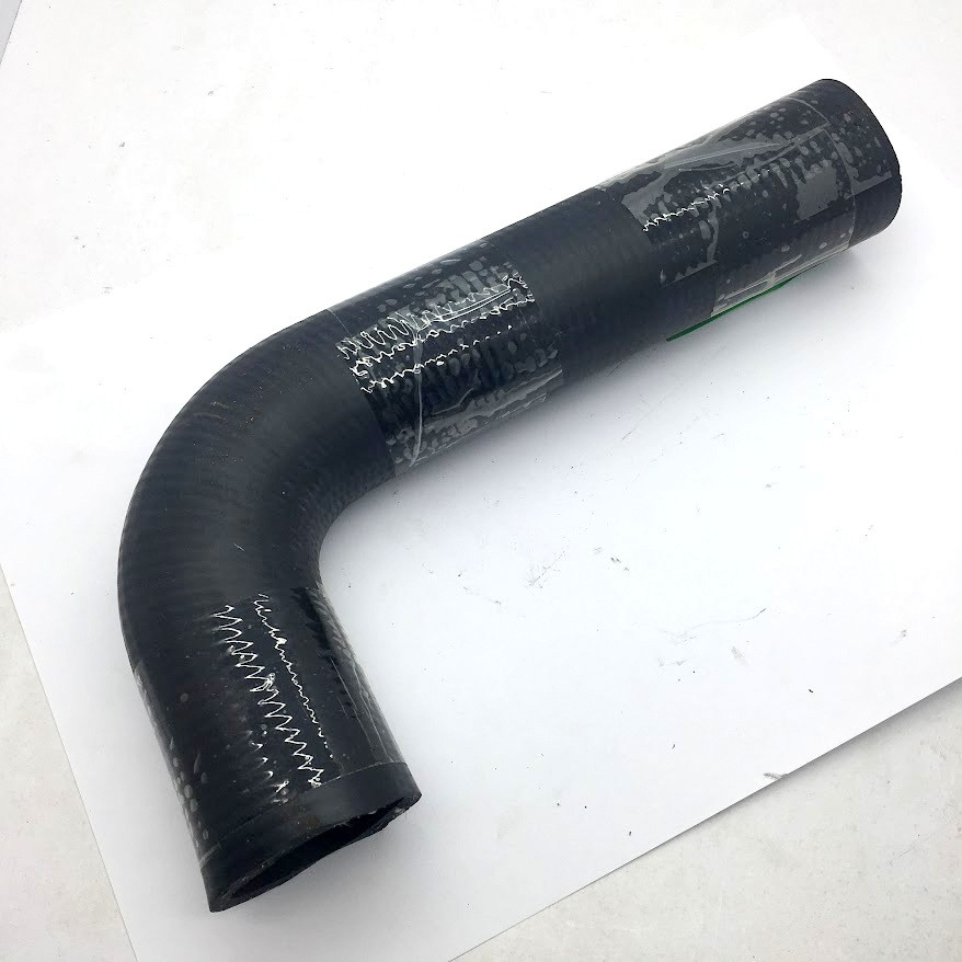 Патрубок радіатора верхній (d-38 mm) DF 240/244