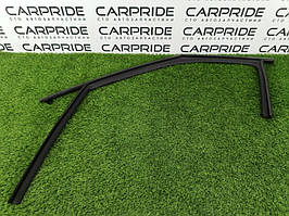 Молдинг дверей зовнішній Mitsubishi Outlander GM4W 2.50 2022 перед. лев. (б/у)