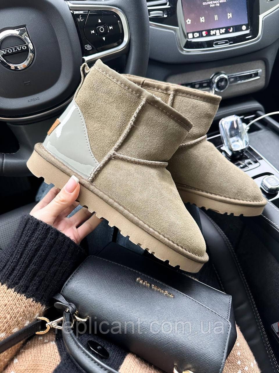 Жіночі черевики UGG Classic Mini Mokko Suede, фото 1