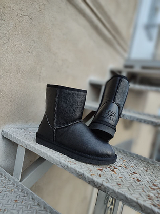 Угги высокие ЧЕРНЫЕ натуральная кожа и натуральный мех UGG унисекс полусапожки большие размеры Зима, фото 4