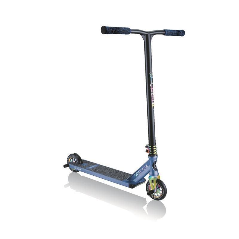 Самокат GLOBBER серії GS900 DELUXE чорно-синій, трюковий, з пегами, до 100кг, 8+