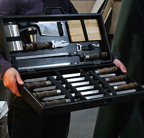 Набір ЗМІЇНИЙ шампури з чарками в дерев'яній коробці для подарунка куму, чоловіку, батьку, шефу.