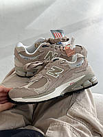 Женские демисезонные кроссовки New Balance 2002 Brown (коричневые) спортивные стильные кроссы NB0057 НБ тренд