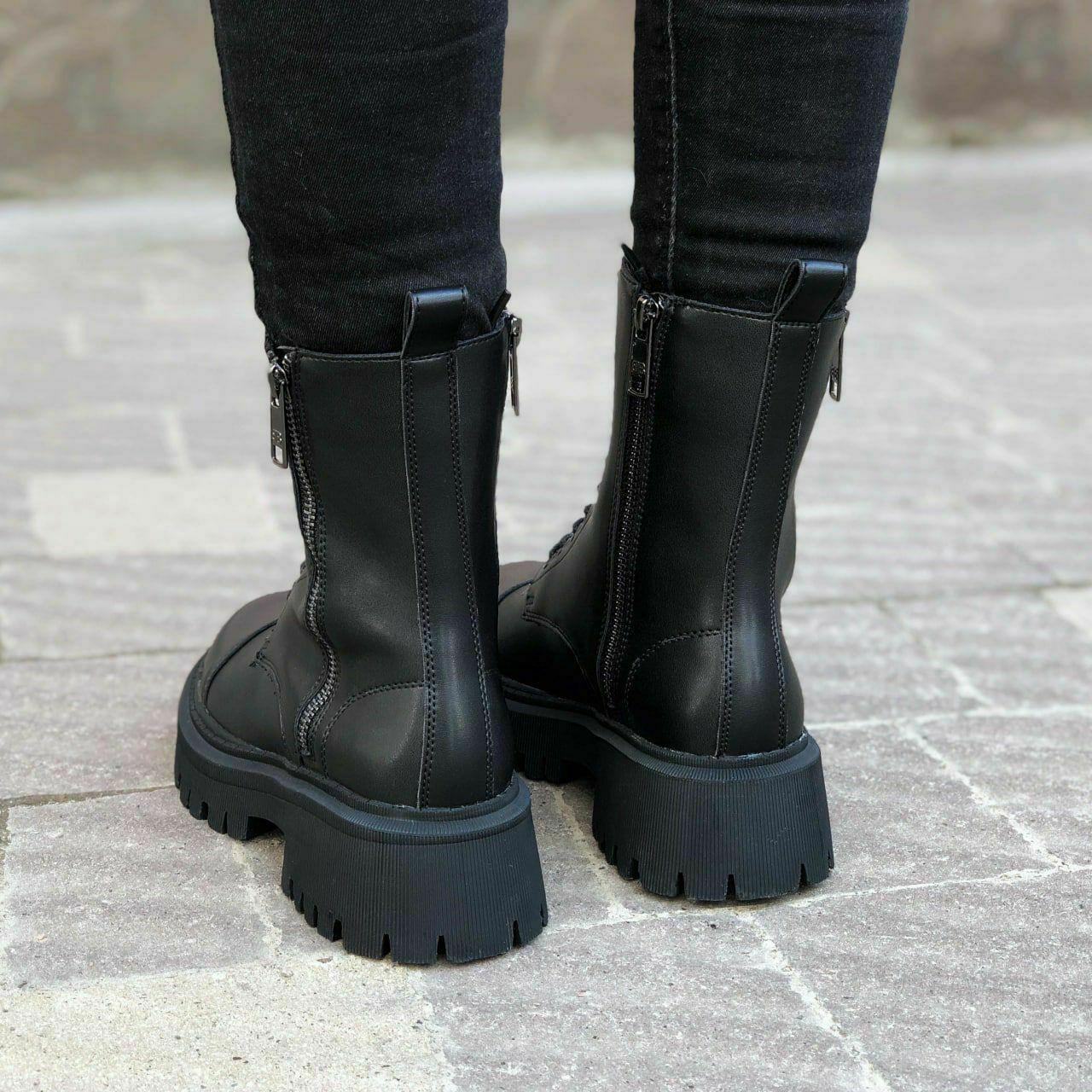 Женские повседневные ботинки Balenciaga Black Tractor Side-zip Boots (черные) высокие ботинки 6941 Баленсиага - фото 8 - id-p2076403076