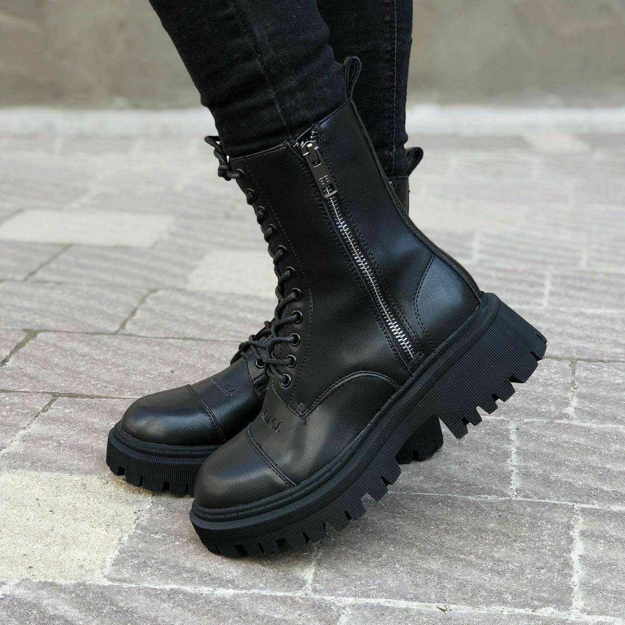 Женские повседневные ботинки Balenciaga Black Tractor Side-zip Boots (черные) высокие ботинки 6941 Баленсиага - фото 9 - id-p2076403076