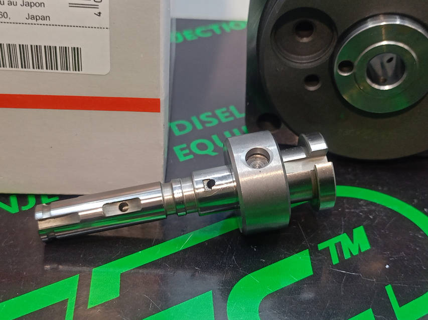 Плунжерная пара (корпус распределителя) VE 4/10L 146403-9221 / 9