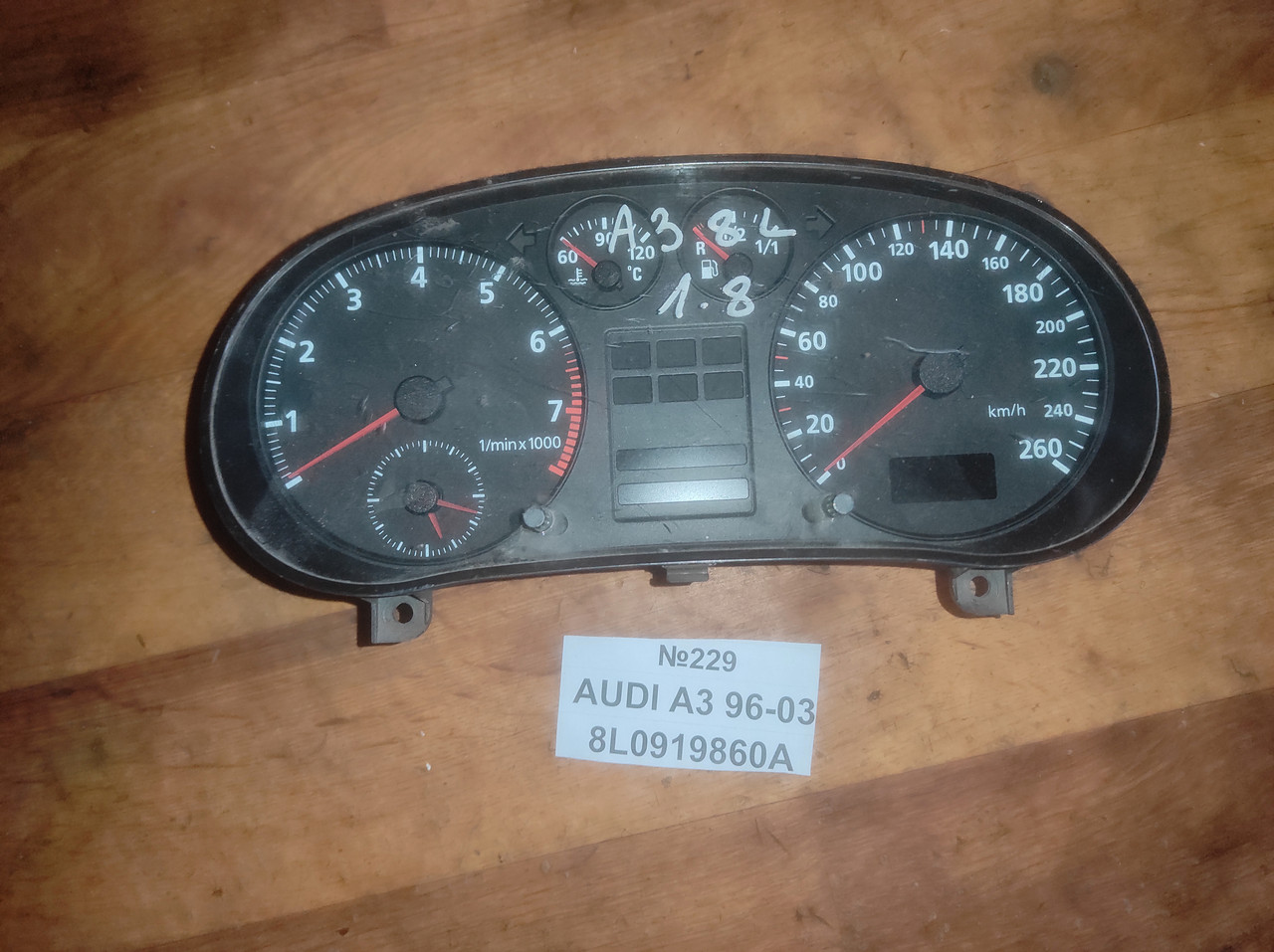 №229 Панель приборів/спідометр 8L0919860A для AUDI A3 96-03, фото 1