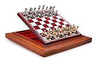 Шахматная доска с нишей для фигур и традиционными фигурами на магнитах от итальянского бренда Italfama