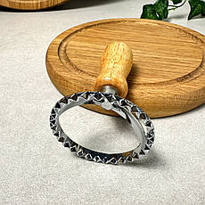 Форма для вирубки з дерев'яною ручкою Кругла Велика, фото 3