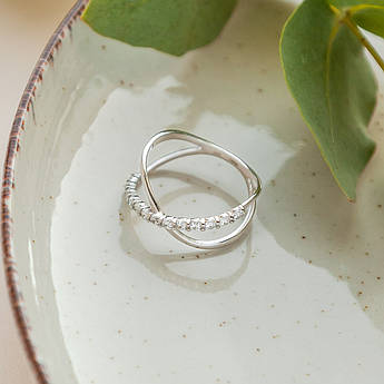 Каблучка срібна Нескінченність з маленькими білими фіанітами