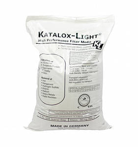 Завантаження фільтруюче Katalox light (28,3 л мішок) від заліза, марганцю