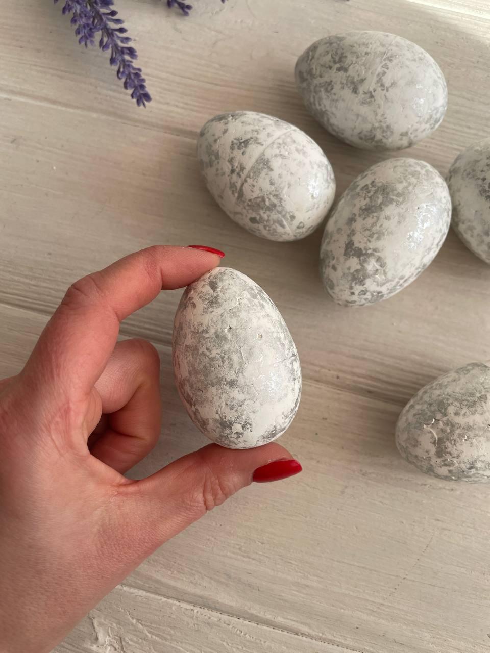 Яйця пенопластові 4 * 6 см L00750 , білі з сріблом