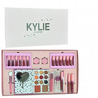 Подарочный набор декоративной косметики KYLIE розовый, Косметика Кайли Дженнер 13900