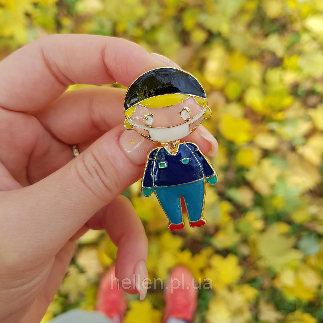 Медична брошка "Медичний працівник"