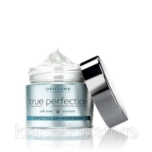 Денний зволожуючий крем для досконалості шкіри True Perfection