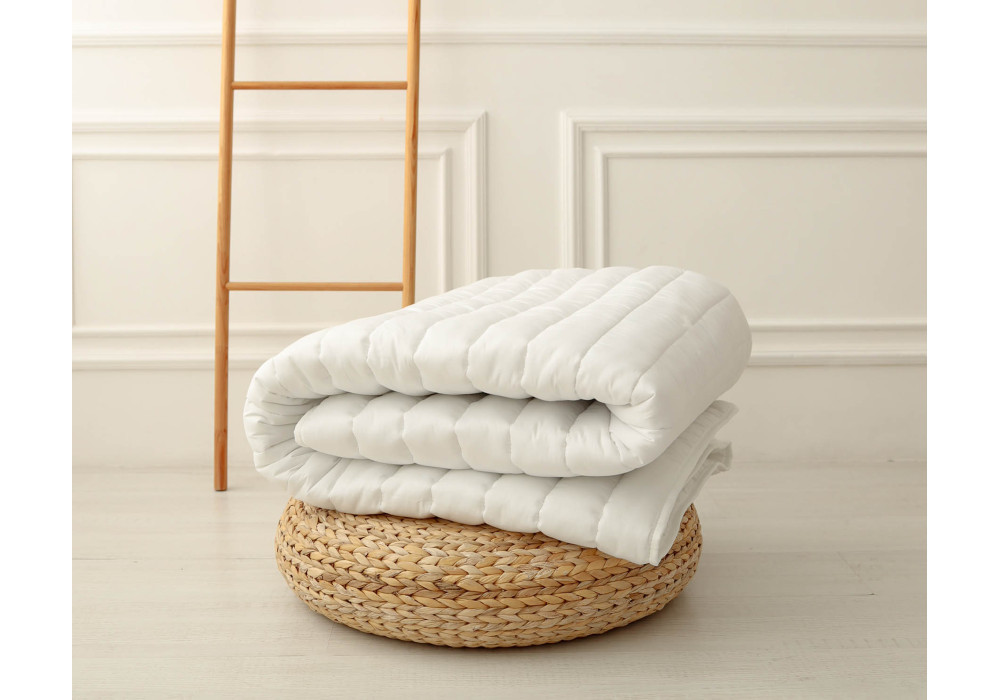 Ковдра Обійми Морфея тканина сатин наповнення DreamSilic Fibers розмір 140х205 см (Матролюкс-ТМ)