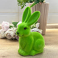Фігурка декоративна Кролик із бантом з флоковим напиленням 10*15см, колір - зелений лайм