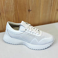 Только 37р и 40р! Кроссовки женские кожаные белые перфорированые на высокой подошве (Код: Р3182)