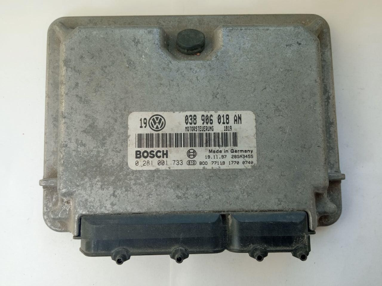 Електронний блок керування Volkswagen Golf 4 TDi Bosch 0 281 001 733 / 19 / 038 906 018 AN