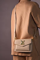 Жіноча сумочка, клатч чудова якість Louis Vuitton Mylockme beige 20x15x7 Чудова якість