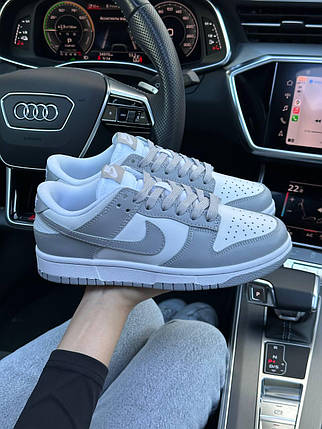 Жіночі кросівки Nike SB Dunk Low White Grey Fog Найк СБ Данк білі з сірим низькі шкіра демісезон унісекс, фото 1