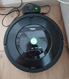 Робот-пилосос iRobot Roomba 876 в ідеальному стані