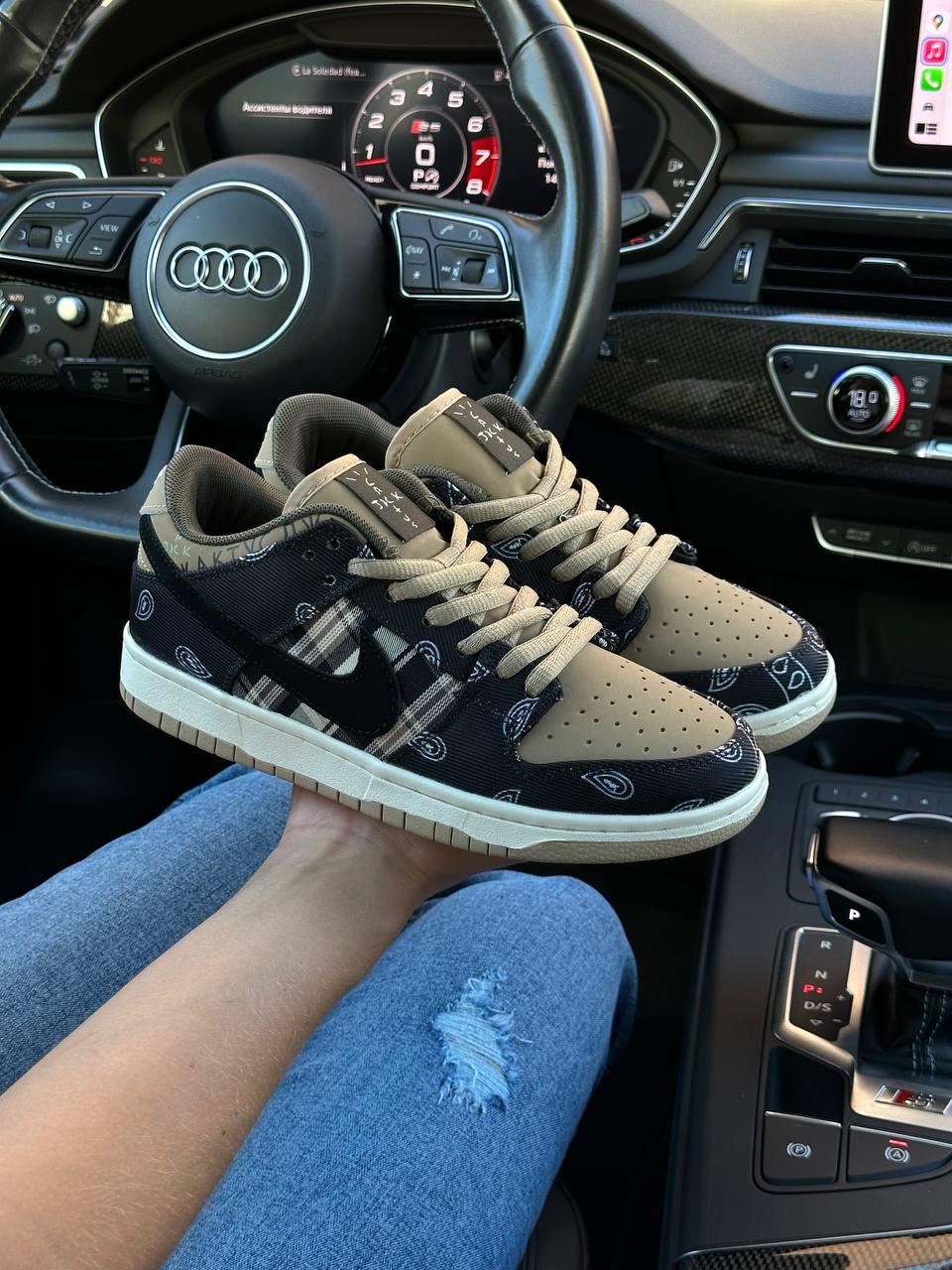 Жіночі кросівки Nike SB Dunk Low Travis Scott Кеди Найк Данк Тревіс молодіжні бежеві демісезон