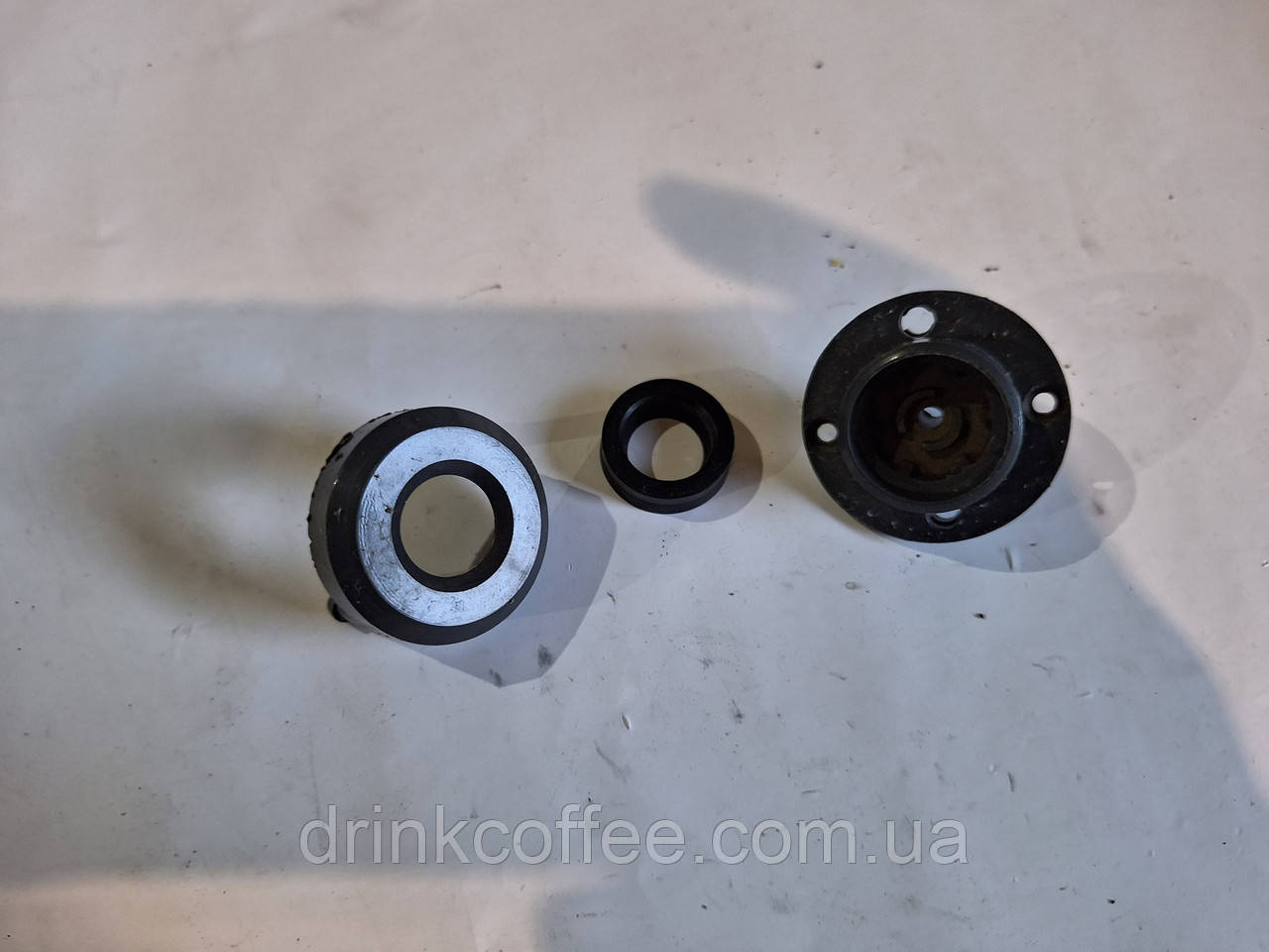 Кришка клапана бункера води + Манжета + Основа кріплення мішини кавомашини Saeco Magic De Luxe SUP012_6 б/у, фото 1