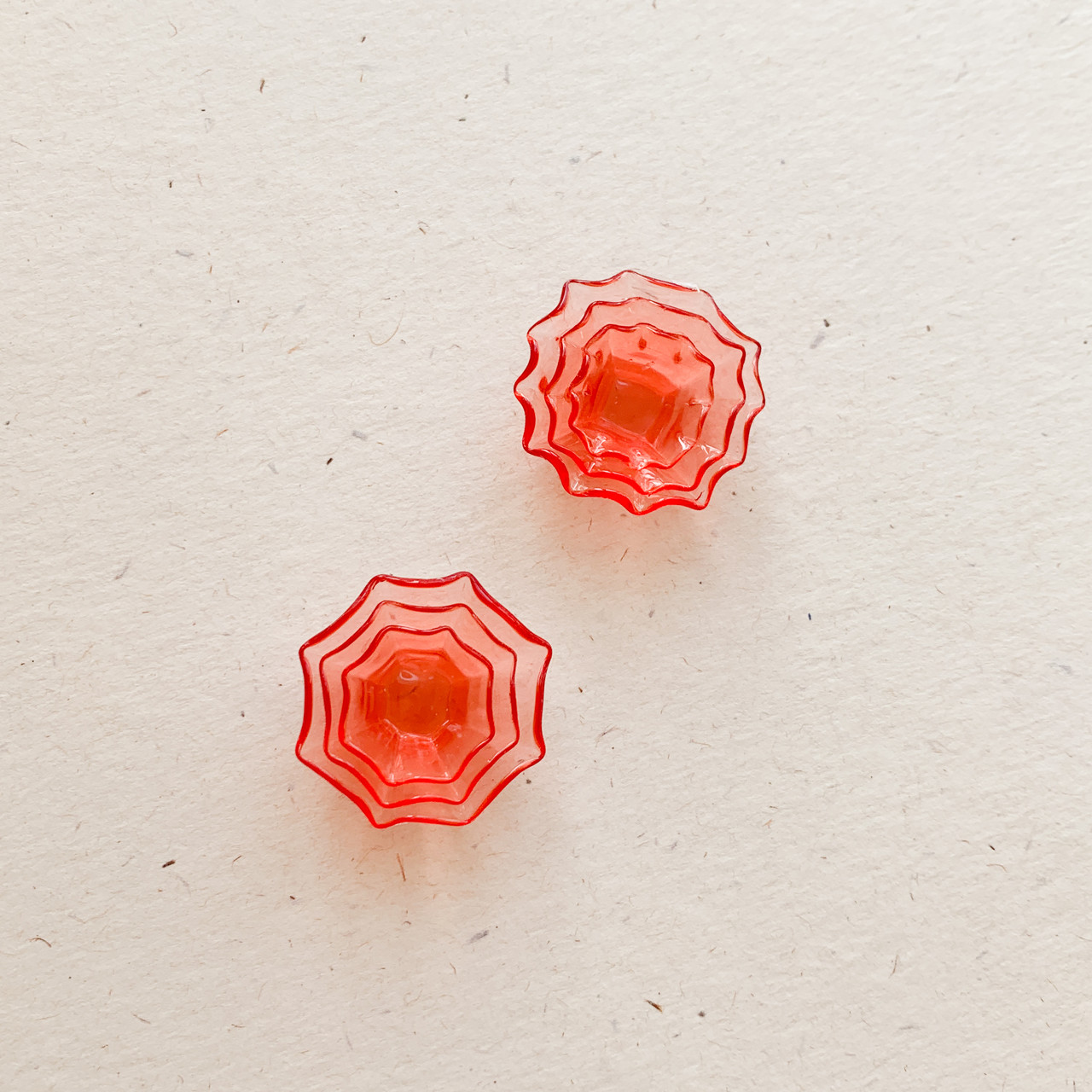 Мініатюра набір тарілок 1.5-2.5 см 3 шт Червоні, фото 1