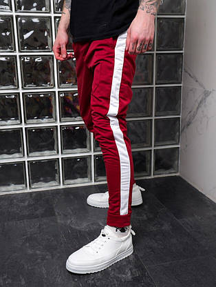 Чоловічі спортивні штани з лампасом на весну бордо-білого кольору з кишенями на манжеті штани стильні модні, фото 4