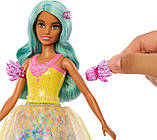 Лялька Барбі Тереза Barbie A Touch of Magic та аксесуари, у чарівному вбранні з вихованцем HLC36, фото 4
