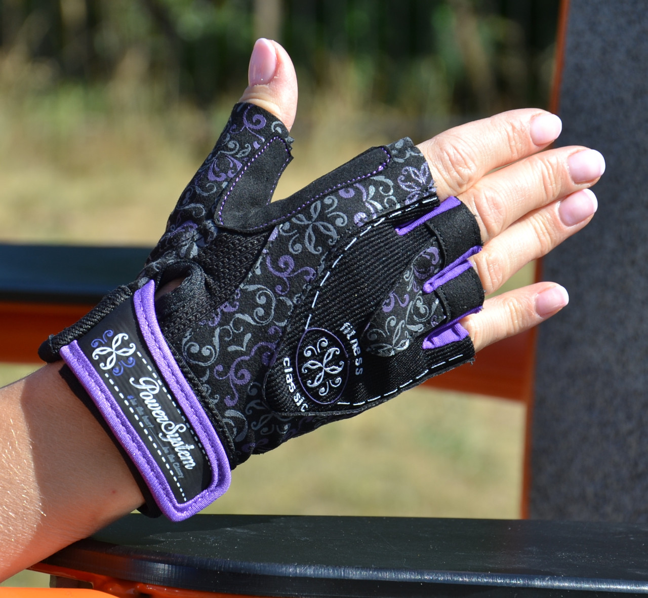 Спортивные перчатки для фитнеса Power System PS-2910 Classy Женские Purple XS PRO_690 - фото 5 - id-p2078354078