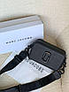 Жіноча шкіряна сумка Marc Jacobs Snapshot крос боді чорного кольору з лого, фото 3