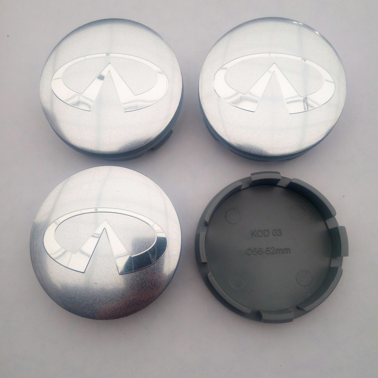 Ковпачки в диски Infiniti 52-56 мм