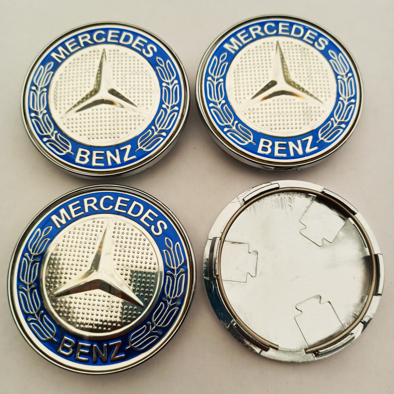 Ковпачки в диск Mercedes Benz 62-68 мм