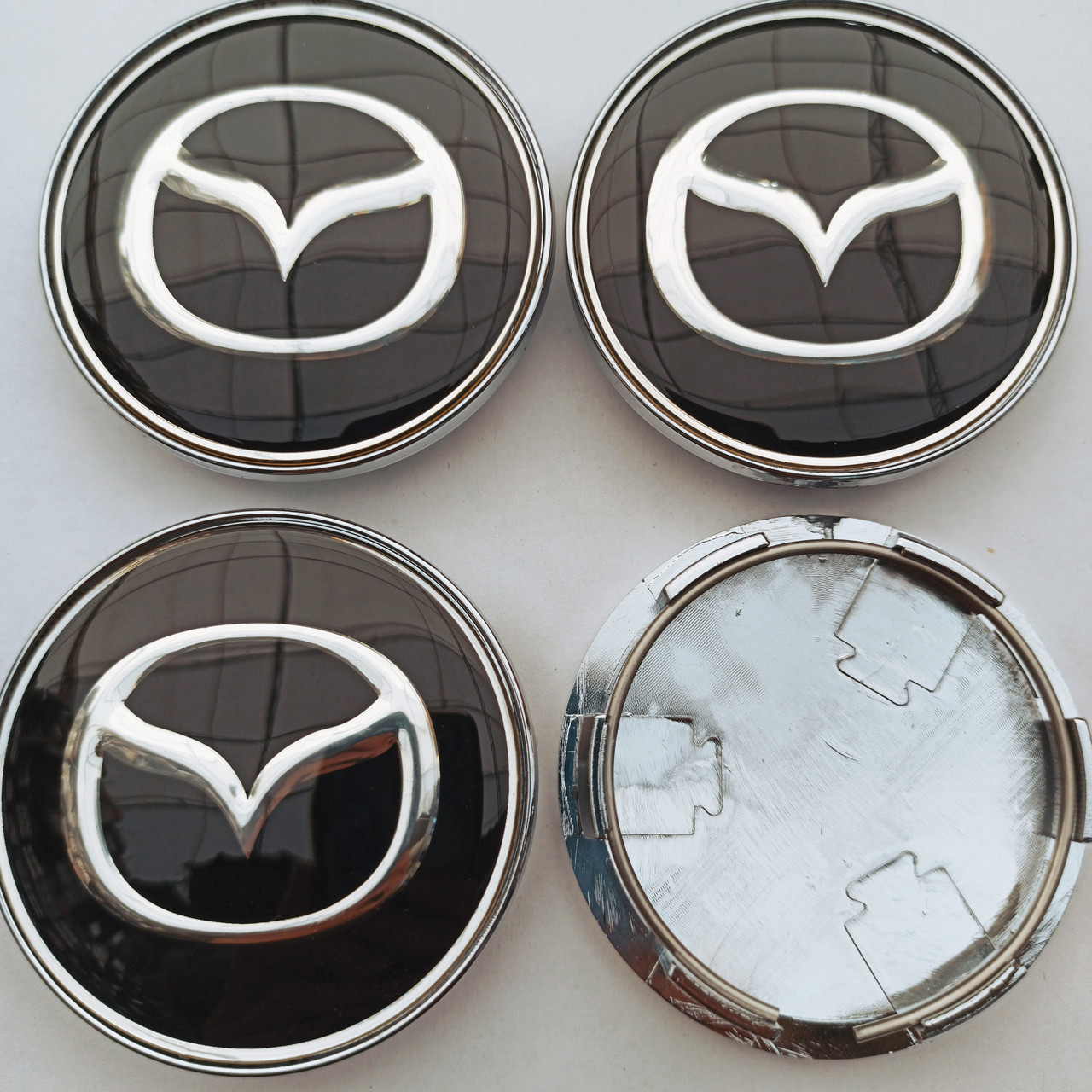 Ковпачки в диски Mazda 62-68 мм чорні