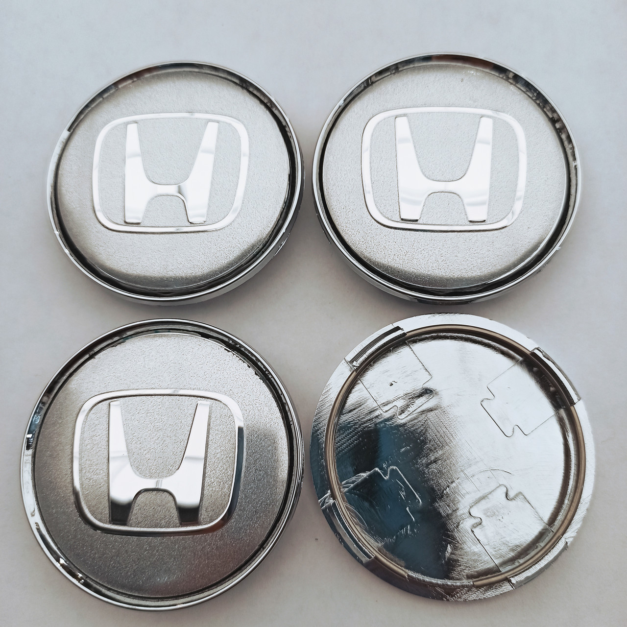 Ковпачки в диски Honda 58-63 мм