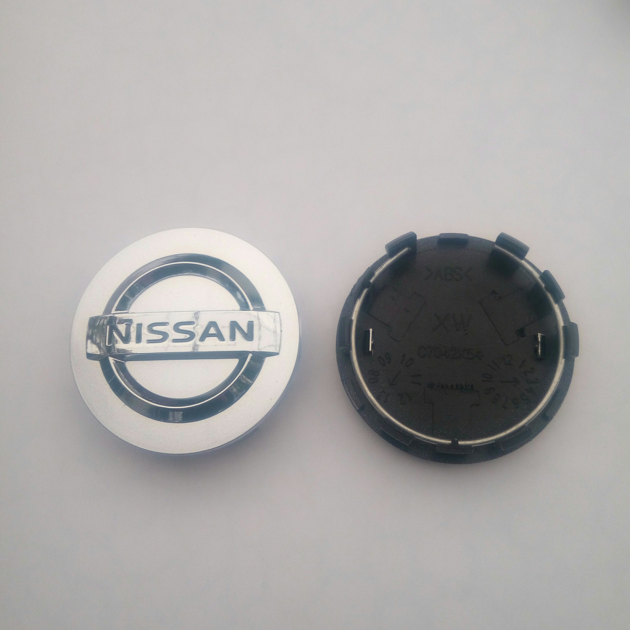 Ковпачок у диск Nissan 50*54 мм