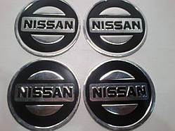 Наклейка на ковпак диска Nissan 90 мм