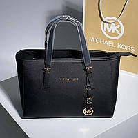 Michael Kors Jet Set Big Total Black 31 х 23 х 14 см хорошее качество женские сумочки и клатчи хорошее