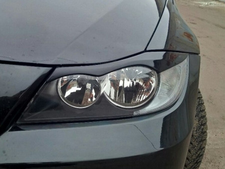 Вії на БМВ Е90 (BMW E90) (накладки на фари)