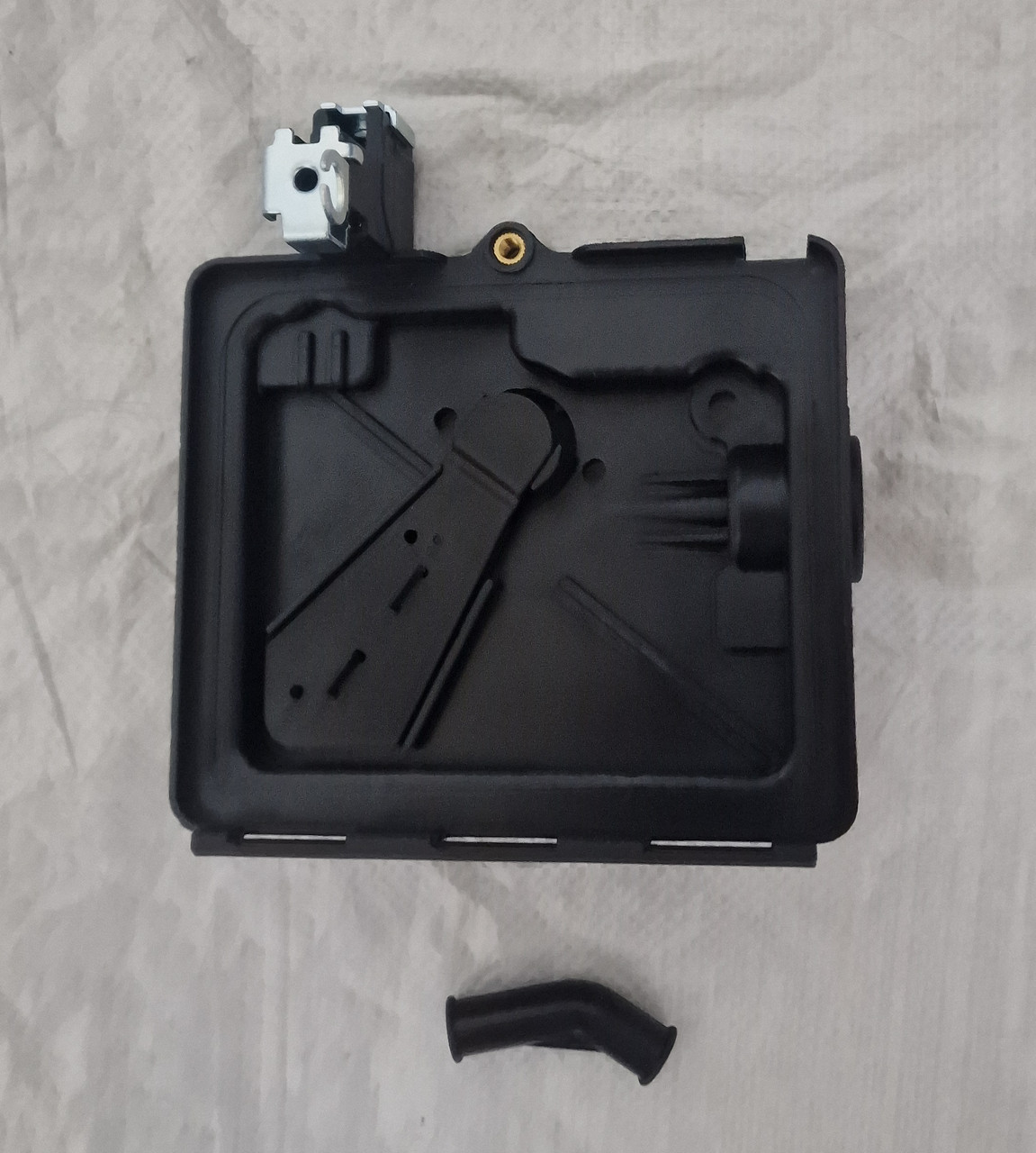 Briggs&Stton Кришка фільтра 795259/224815/691753/792040/496116, фото 1